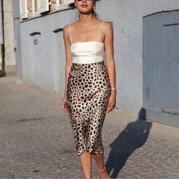 Realisation Par Dresses & Skirts - Réalisation Par 100% Silk The Naomi Wild Things Skirt Animal Print Size Small